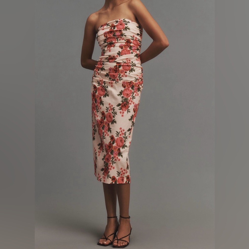 The Soleil Slim Strapless Ruched Dress Size XXS Petite